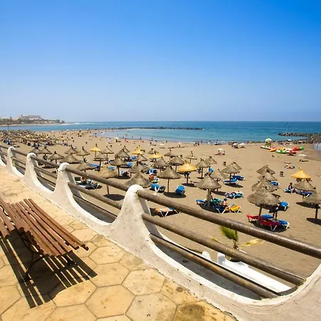 In Playa De Las Americas2 *