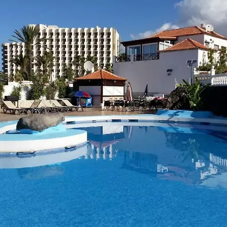 In Playa De Las Americas2 Apartment *