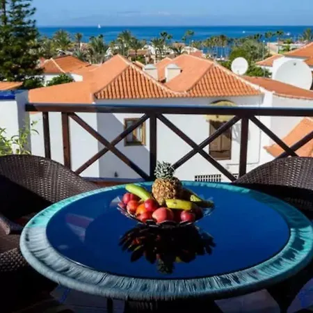 In Playa De Las Americas2 *